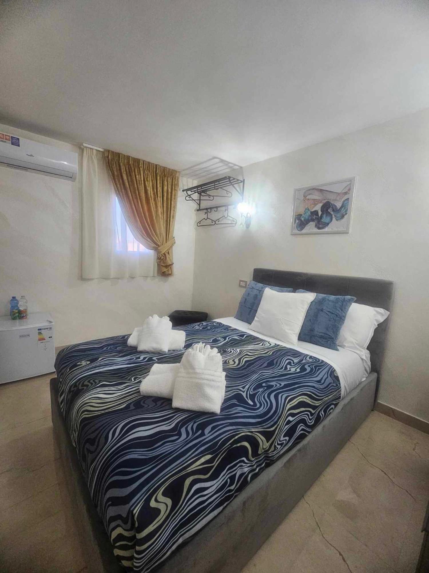 Hotel Golden House Sicily Catania Esterno foto