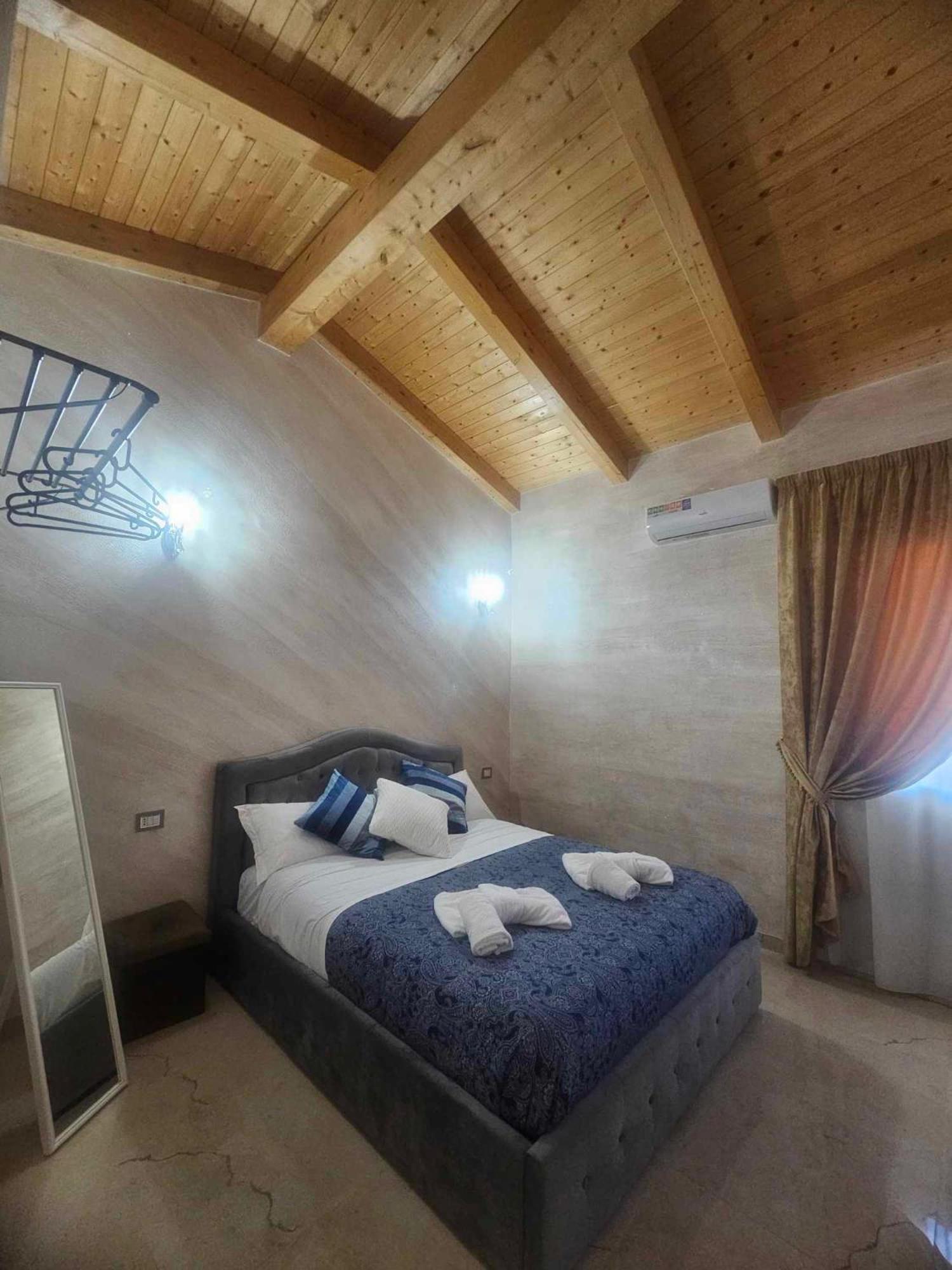 Hotel Golden House Sicily Catania Esterno foto