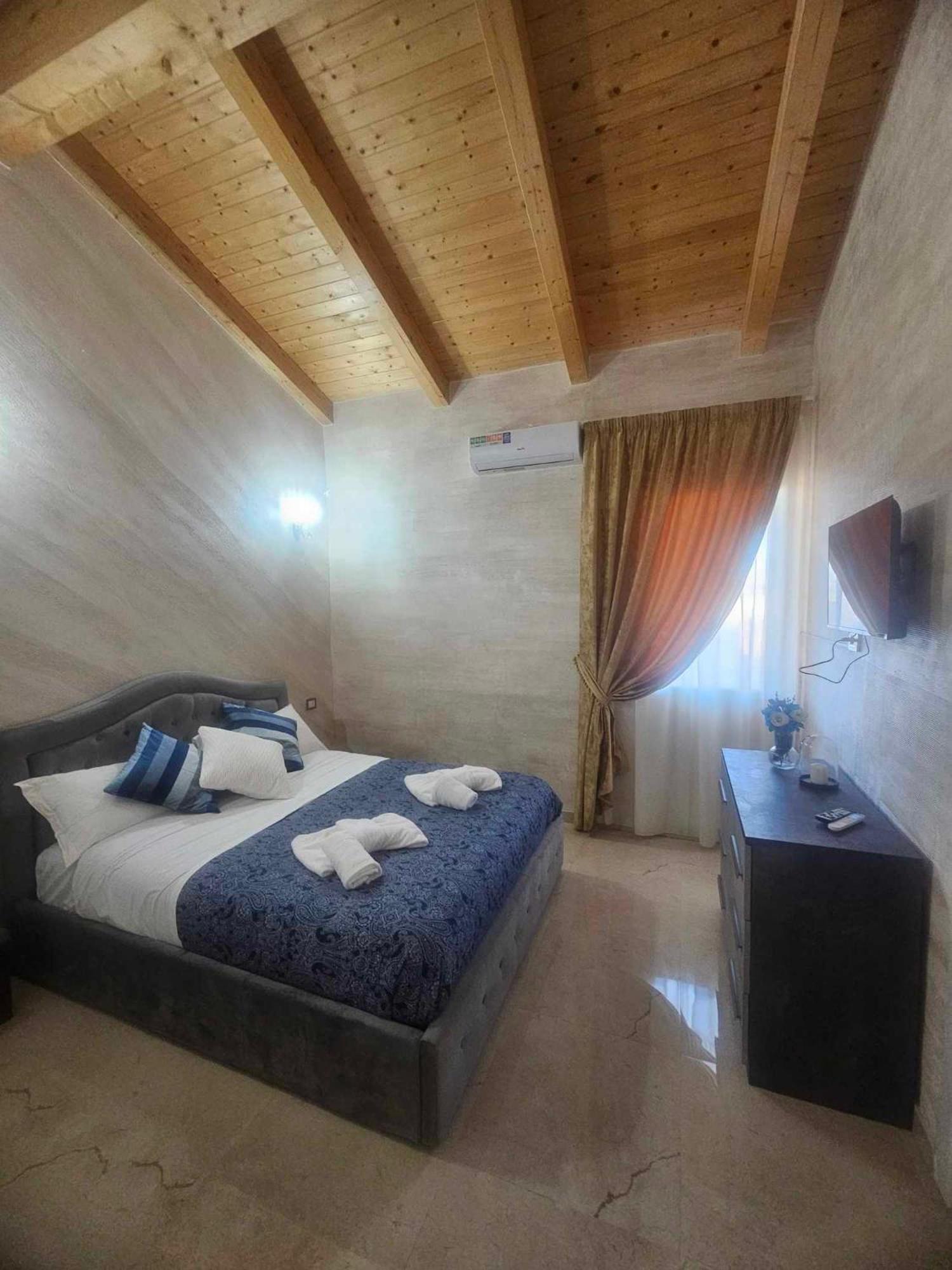 Hotel Golden House Sicily Catania Esterno foto