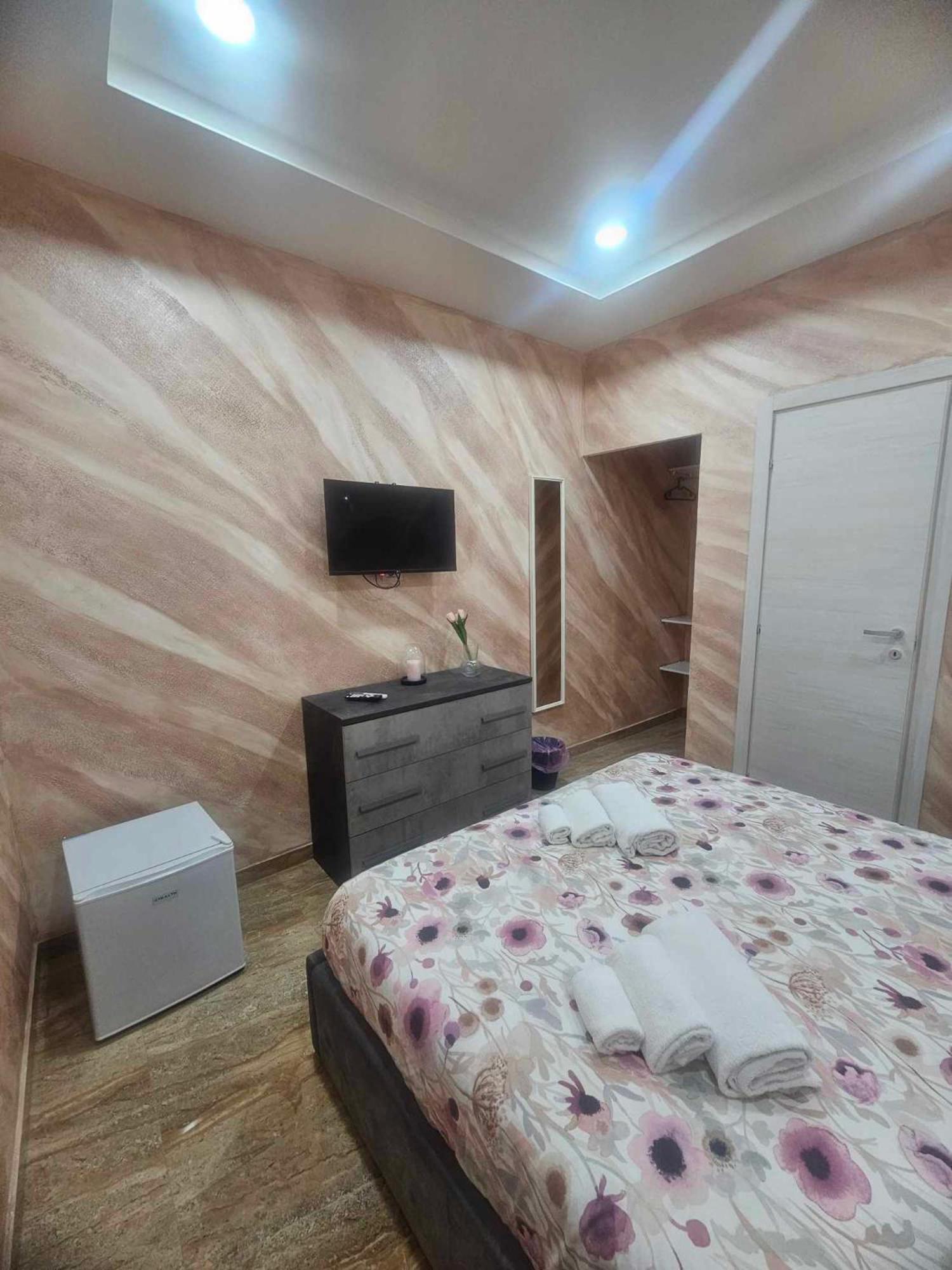 Hotel Golden House Sicily Catania Esterno foto